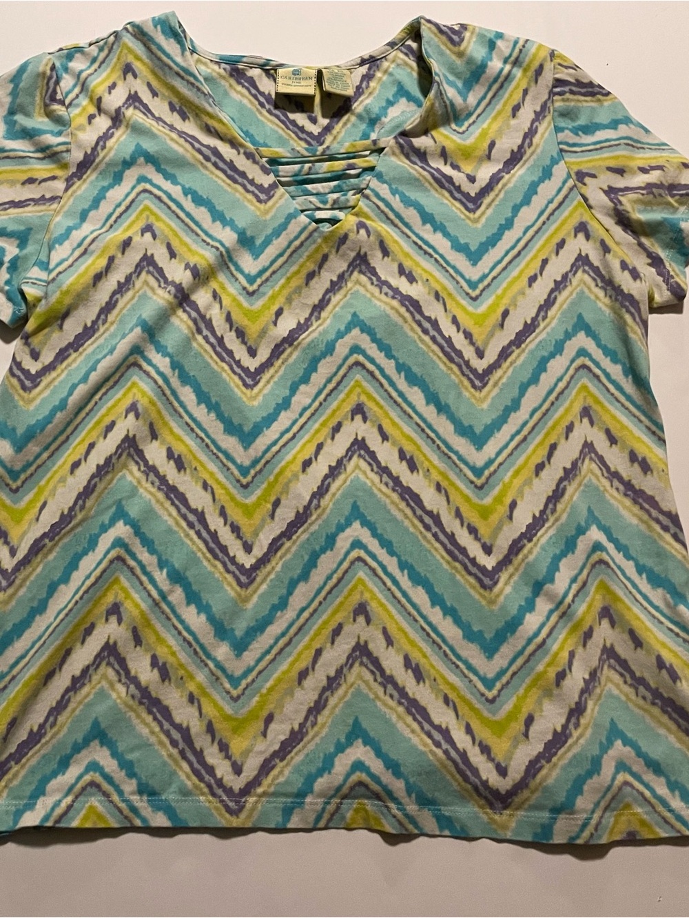 Caribbean Joe Short Sleeve Chevron Top in Teal, Lime & Gray